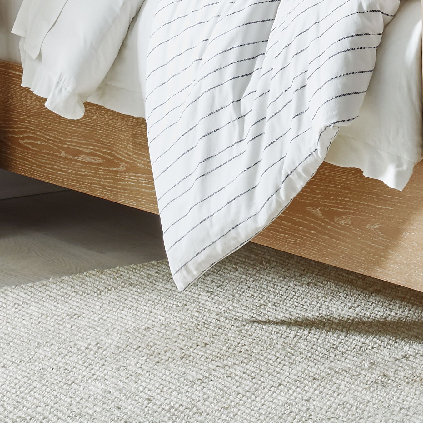 Escape - Bedroom Queen/King Platform Rails - Glazed Natural Oak