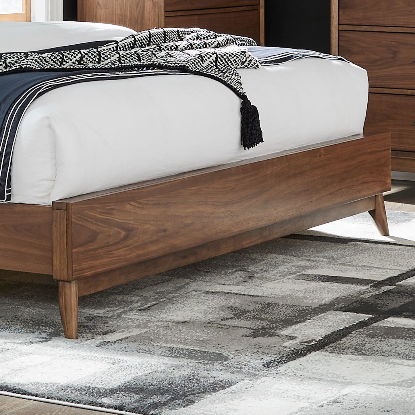 Century Modern - King Platform Footboard - Walnut