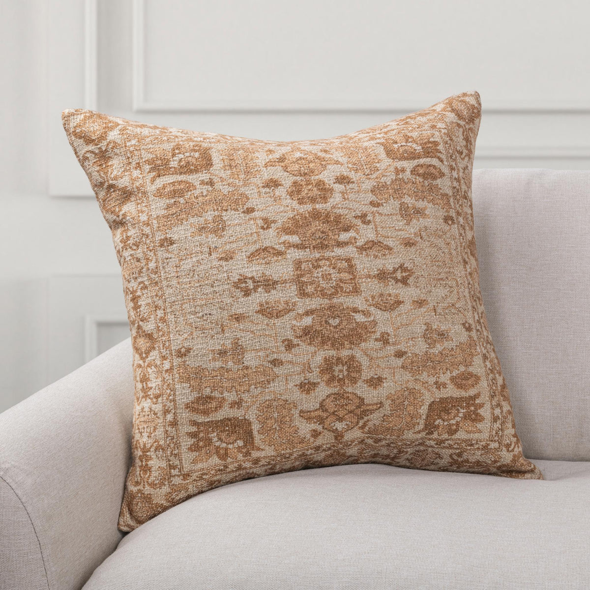 Medley - 22" x 22" JL Pillow - Vintage Natural / Amberwood