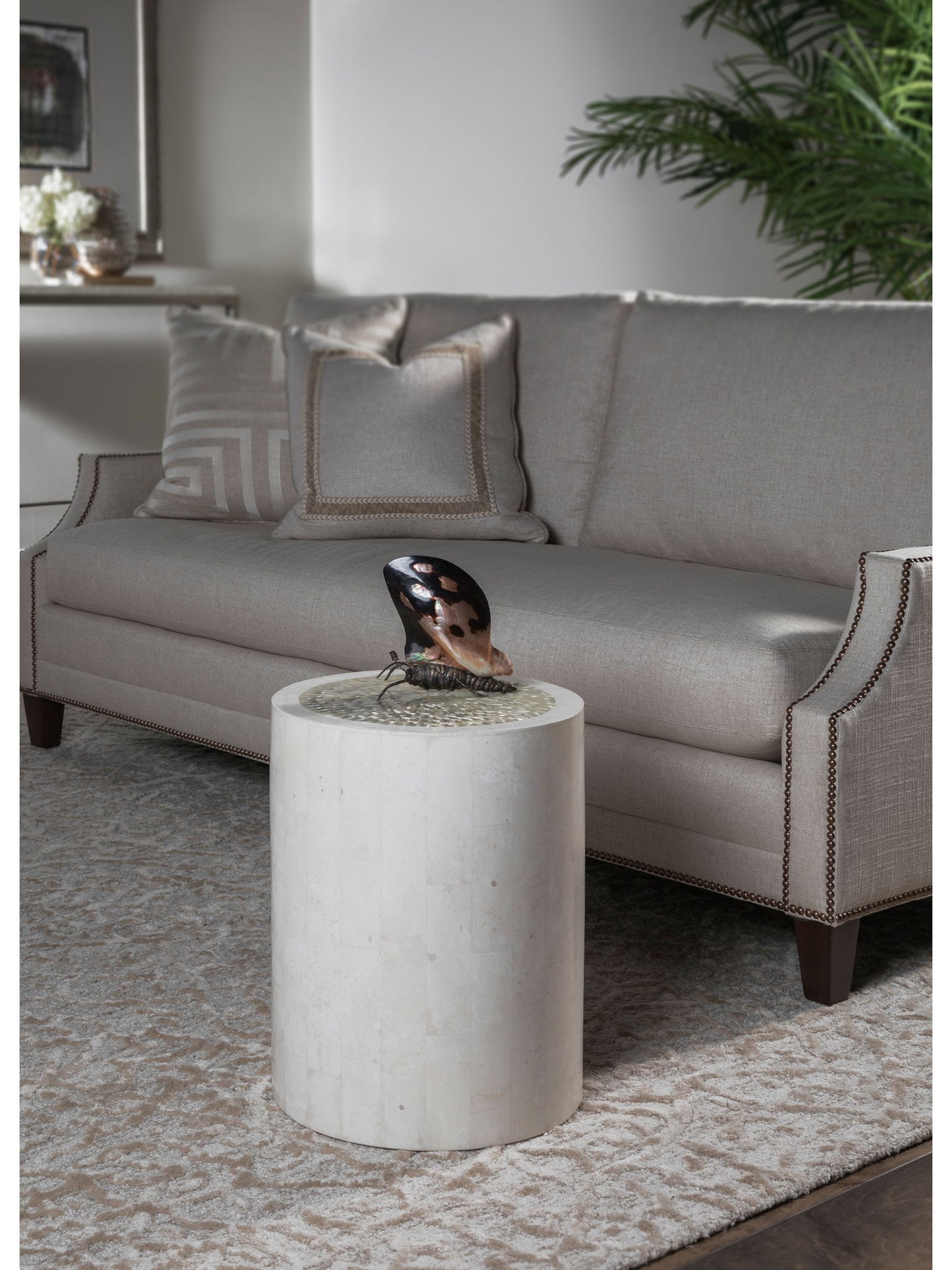 Signature Designs - Mimi Round Spot Table - Gray