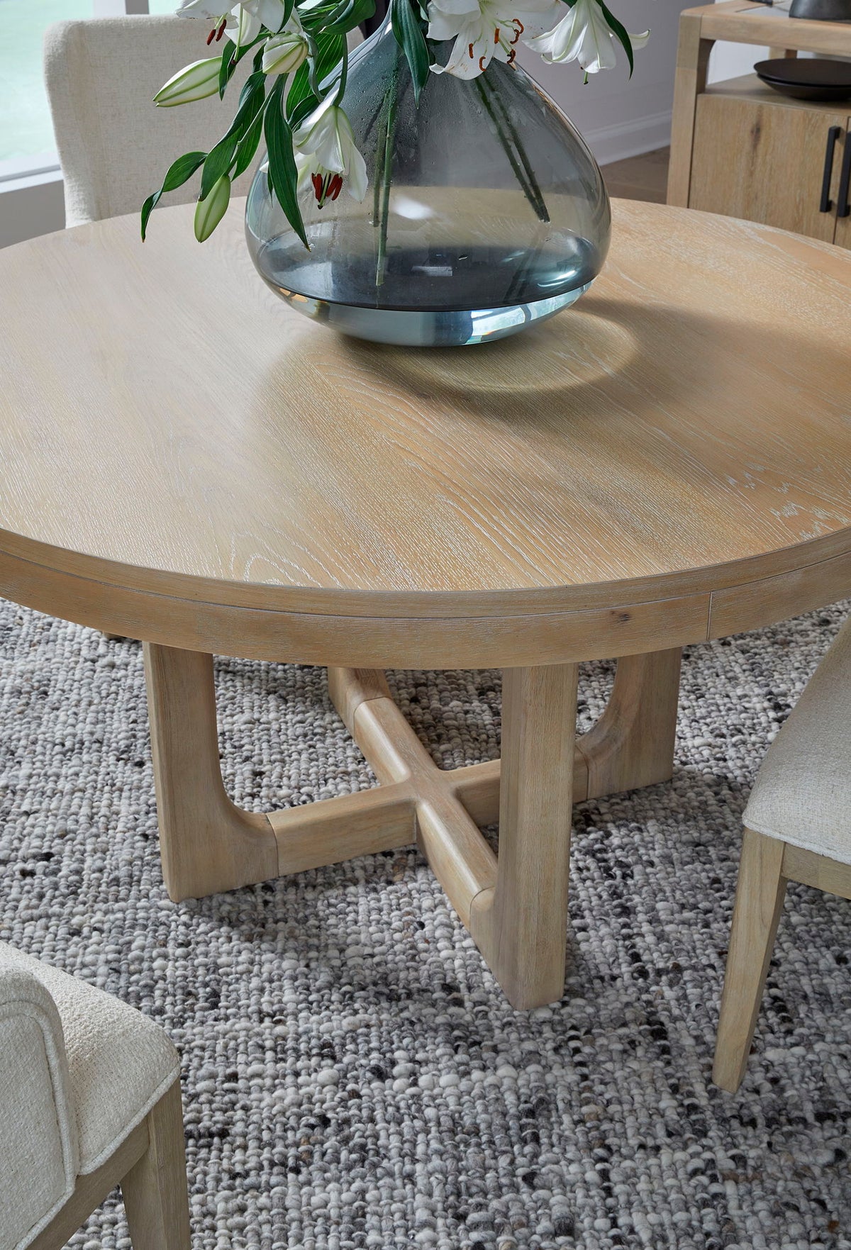 Somerset - Round Dining Table Set