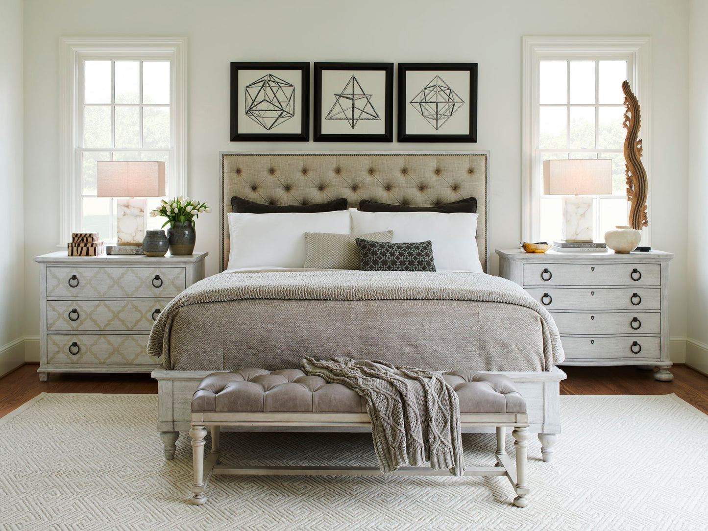 Oyster Bay - Bridgeport Bachelors Chest - Pearl Silver