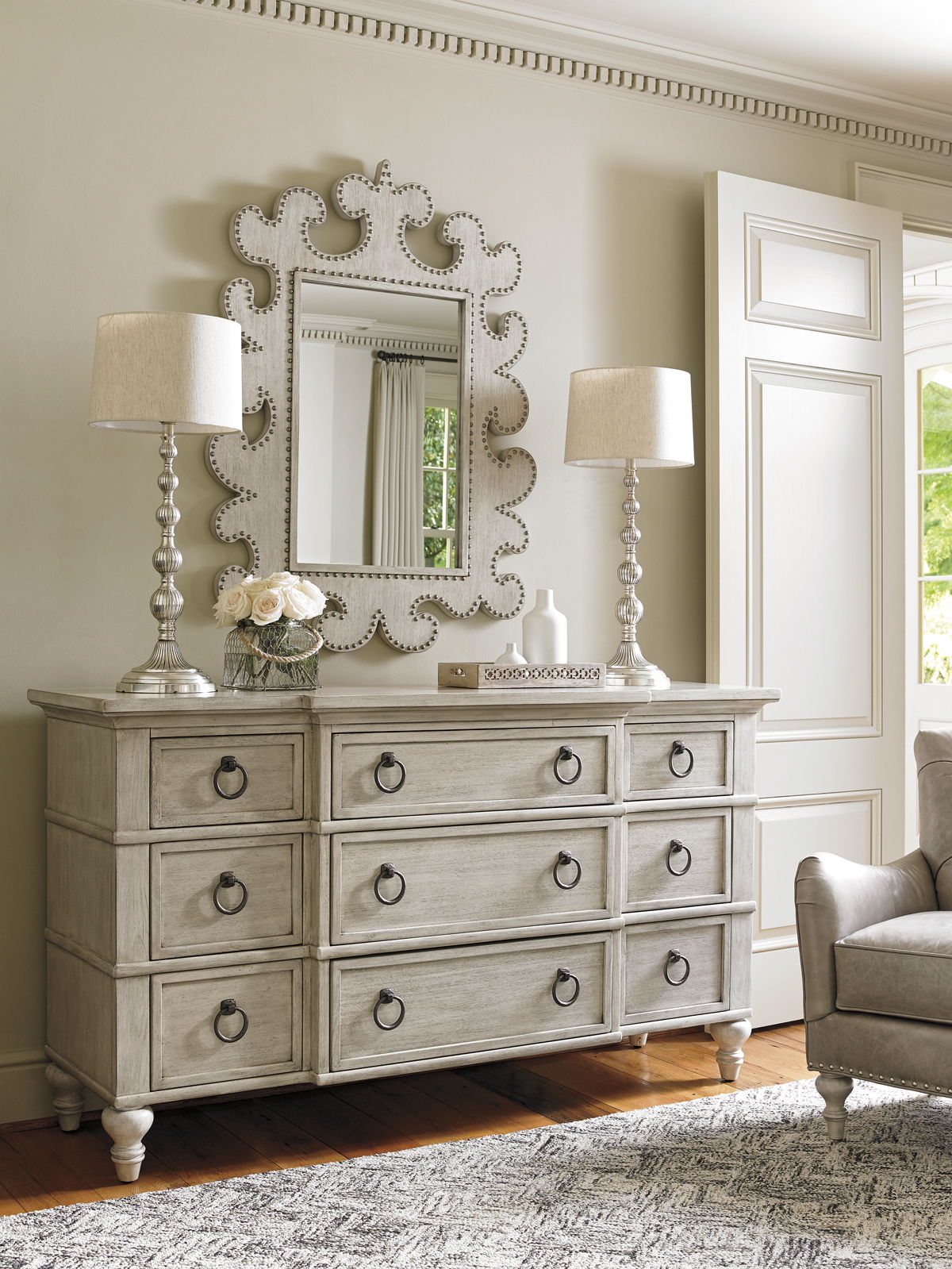 Oyster Bay - Barrett Triple Dresser - Pearl Silver