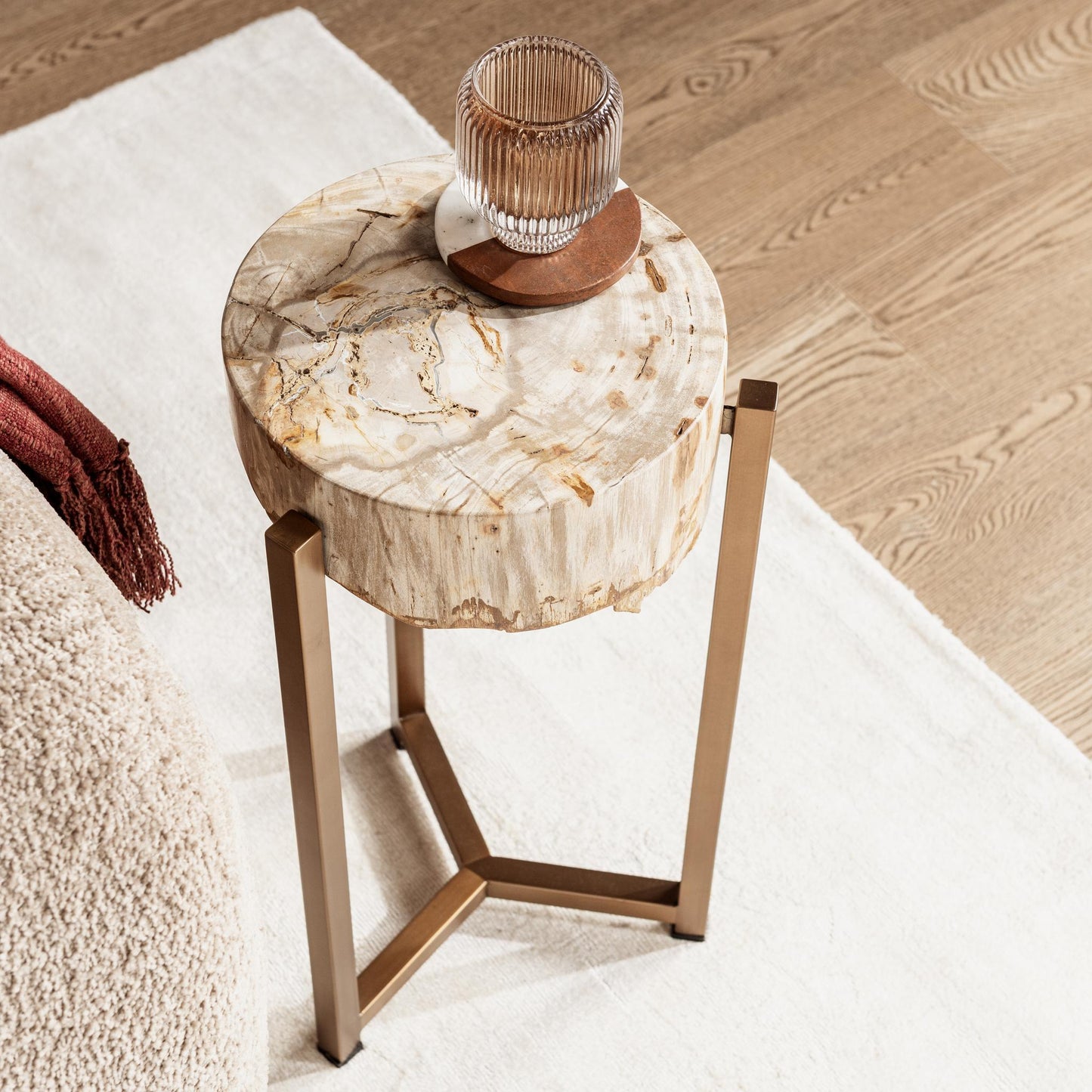 Alliza - Round Accent Table