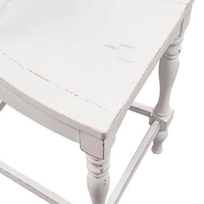 Magnolia Manor - Spindle Back Chair