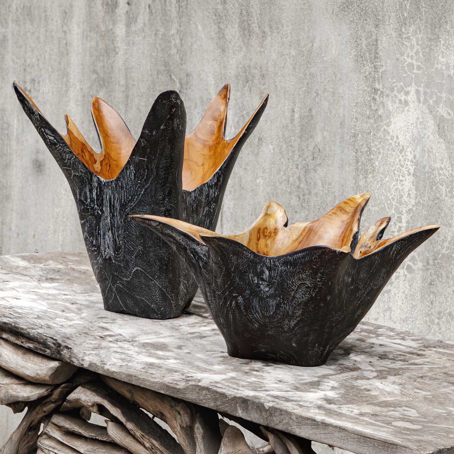 Starpetal - Indoor-Outdoor Wooden Bowls (Set of 2) - Black / Woodtone