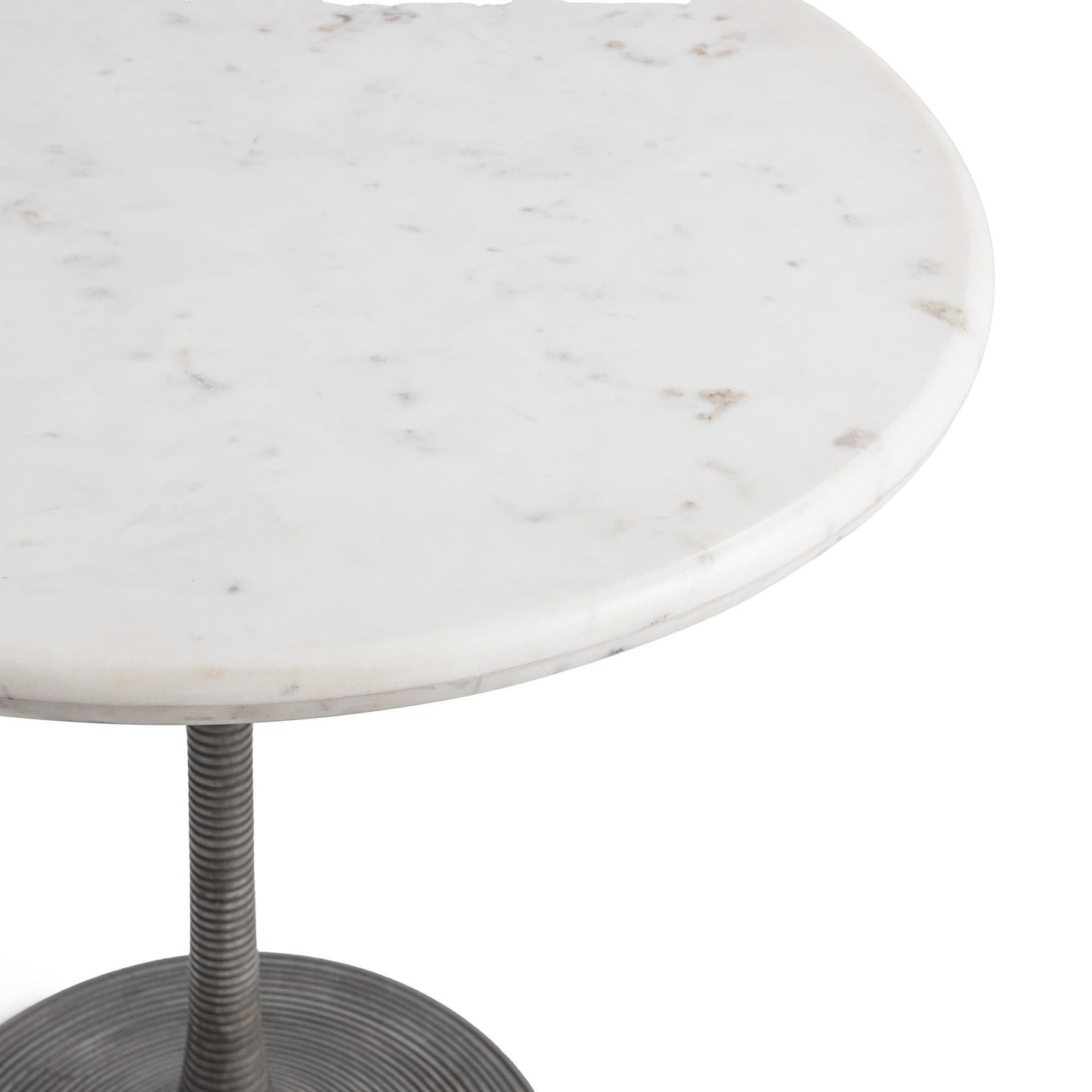Hannabelle - 30" Round Dining Table