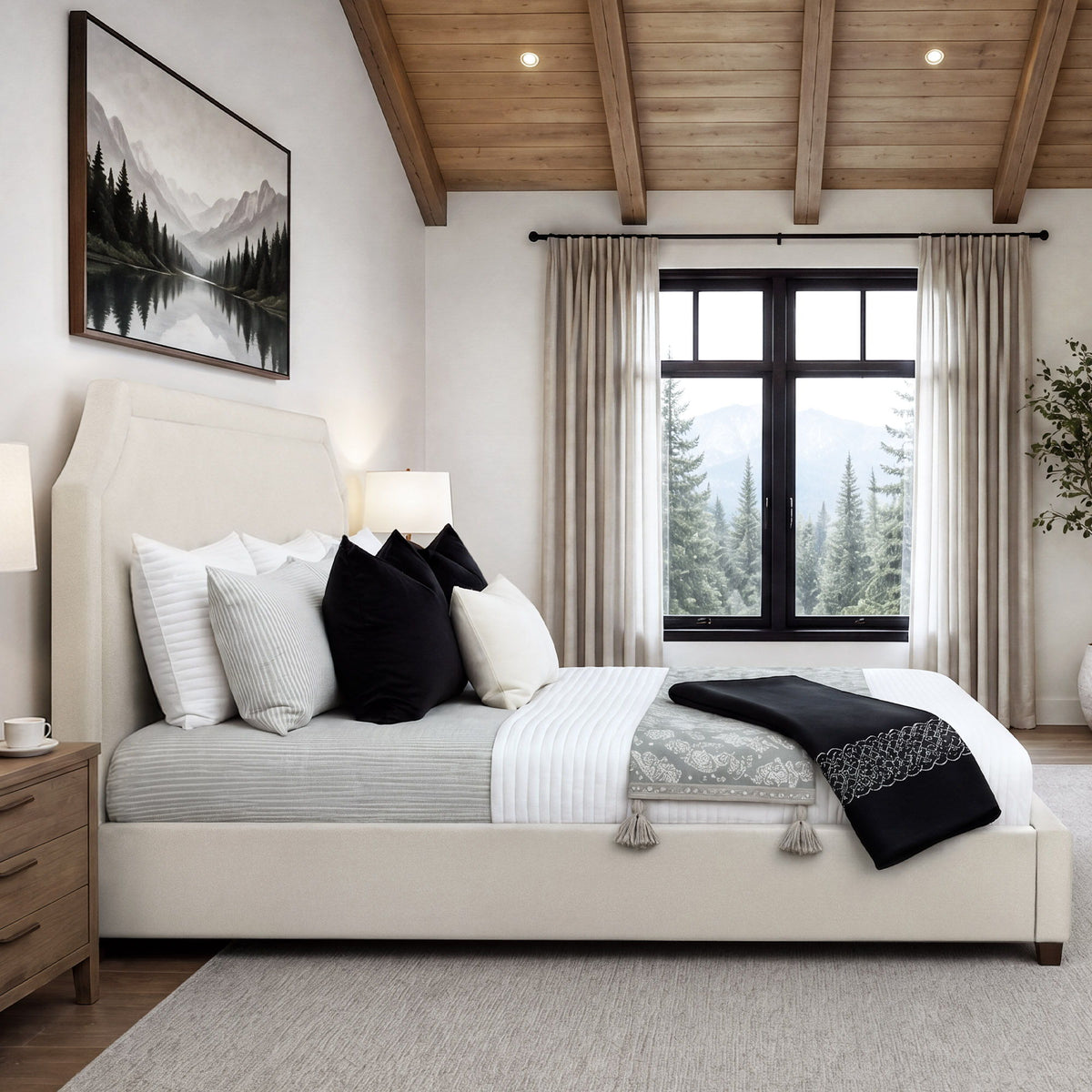 Gwen - Bed