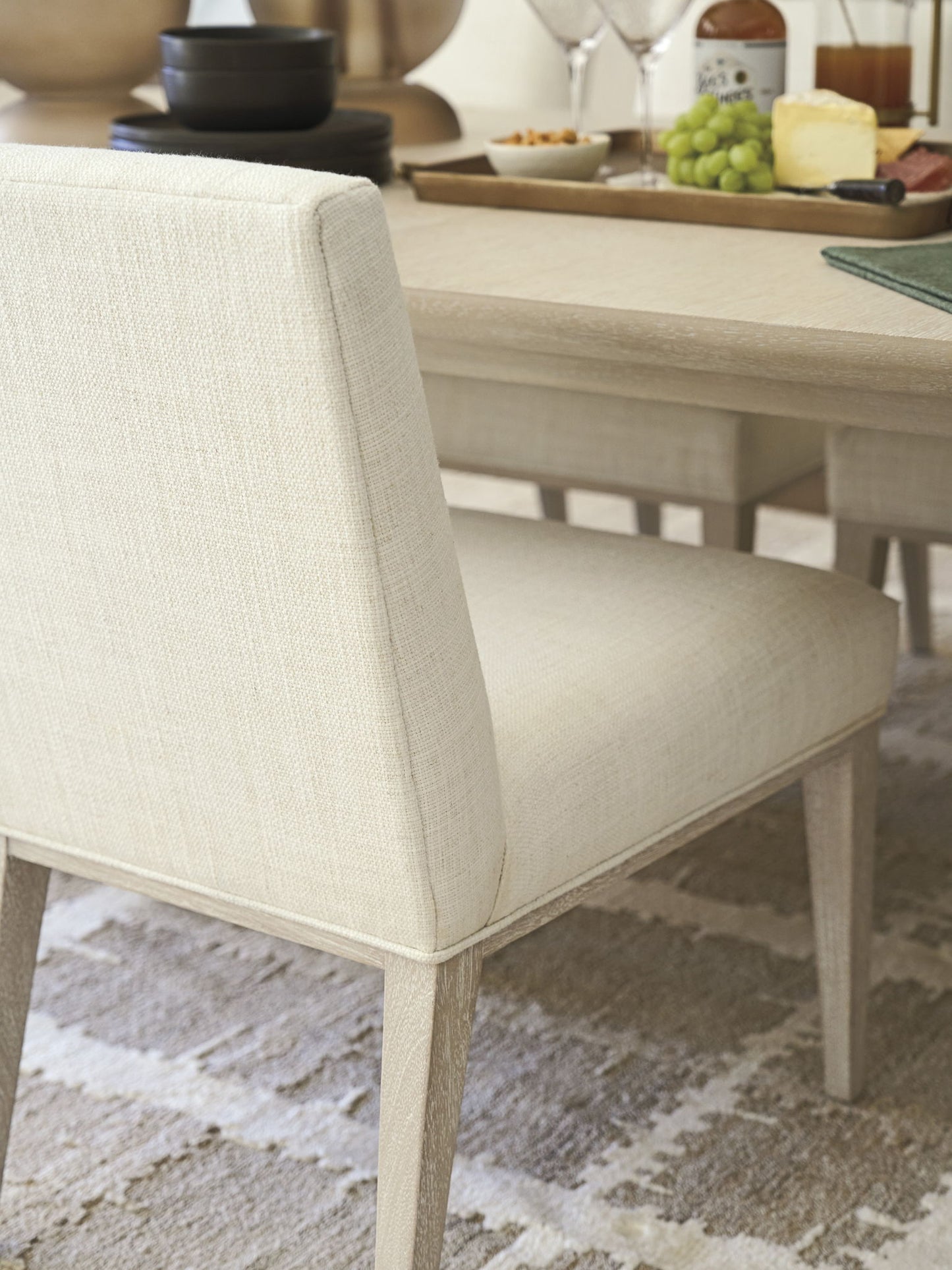 Copacabana - Estrella Upholstered Chair