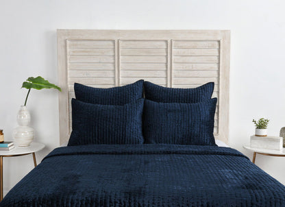 Bari - Velvet Quilt Collection