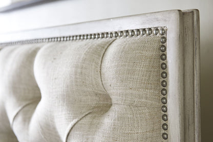Oyster Bay - Sag Harbor Tufted Upholstered Headboard 6/6-6/0 King/California King - Pearl Silver