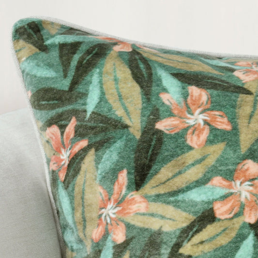 Lamia - Pillow 22' x 22' - Green Multi