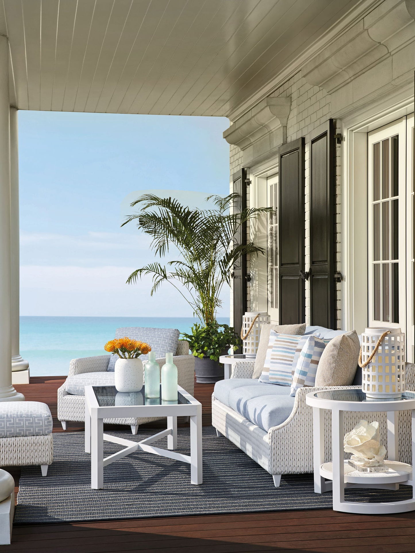 Ocean Breeze Promenade - Round End Table - White