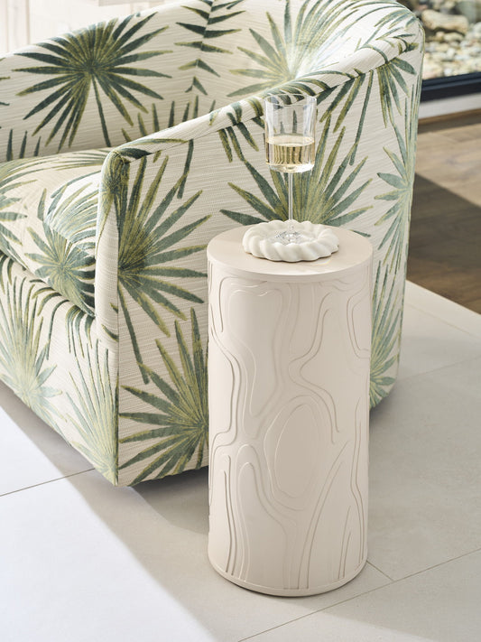 Copacabana - Corazon Accent Table - White