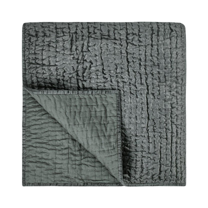Bari - Velvet Quilt Collection