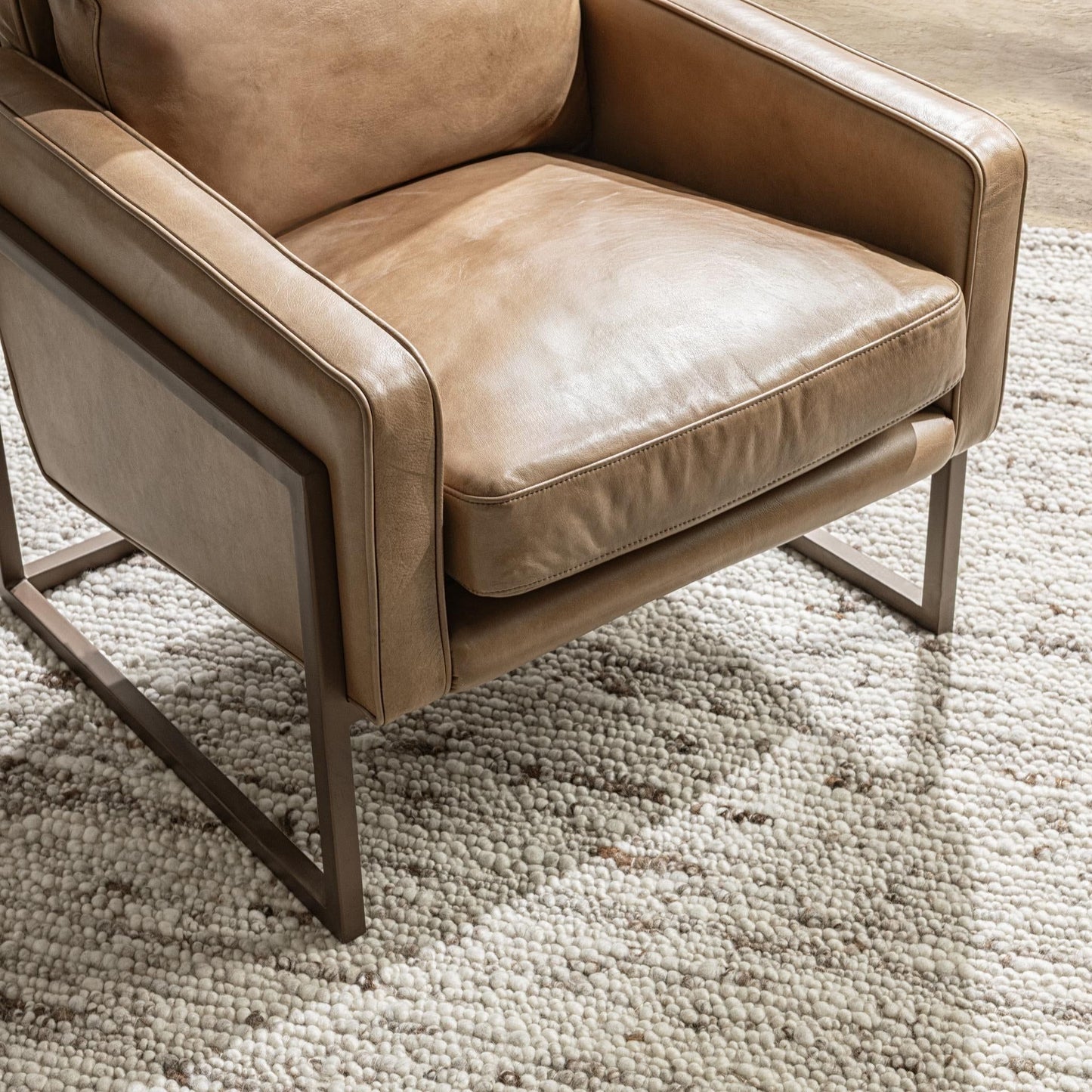 Ken - Accent Chair - Tan