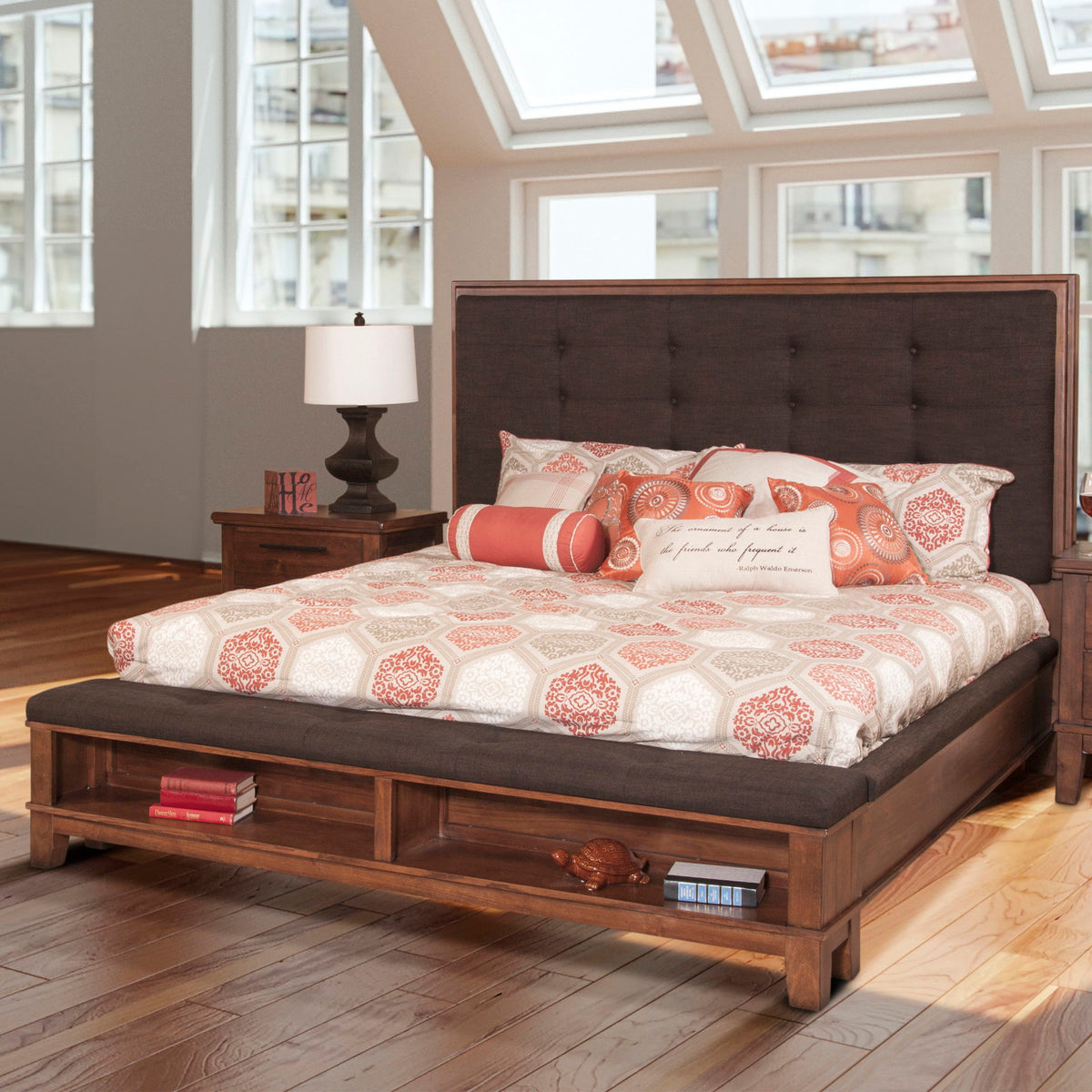 Cagney - 5/0 Queen Footboard & Slats - Chestnut