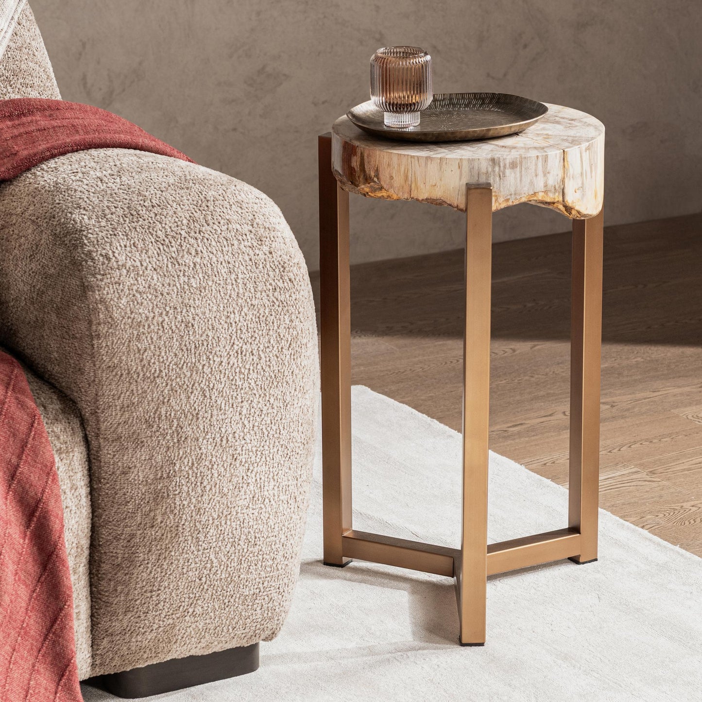 Alliza - Round Accent Table