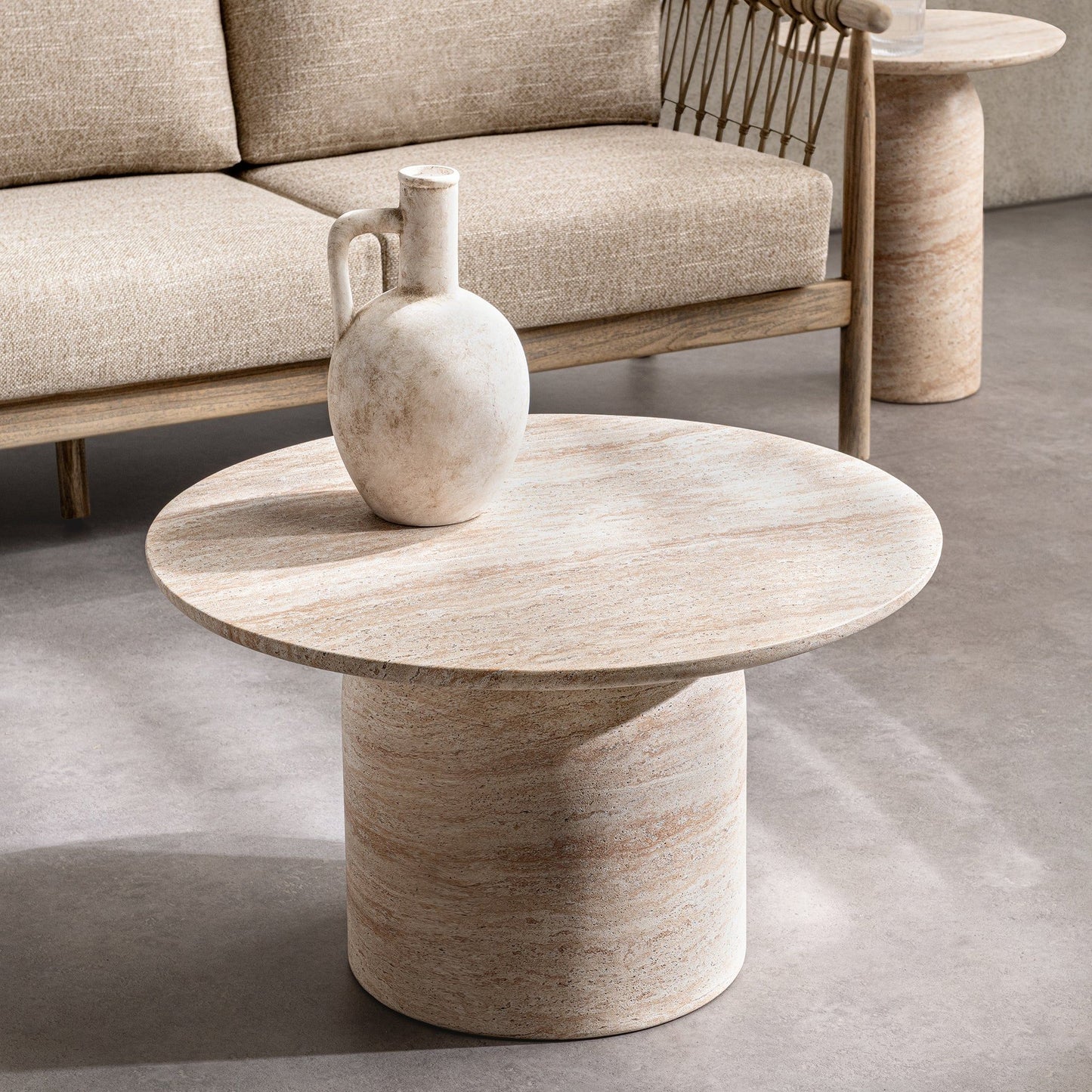 Sana - Outdoor Round Table