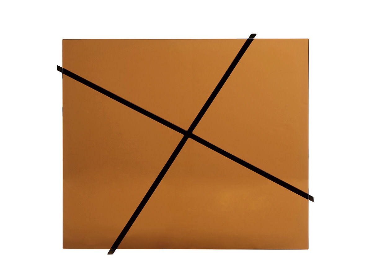 Zavala - Aperture Table