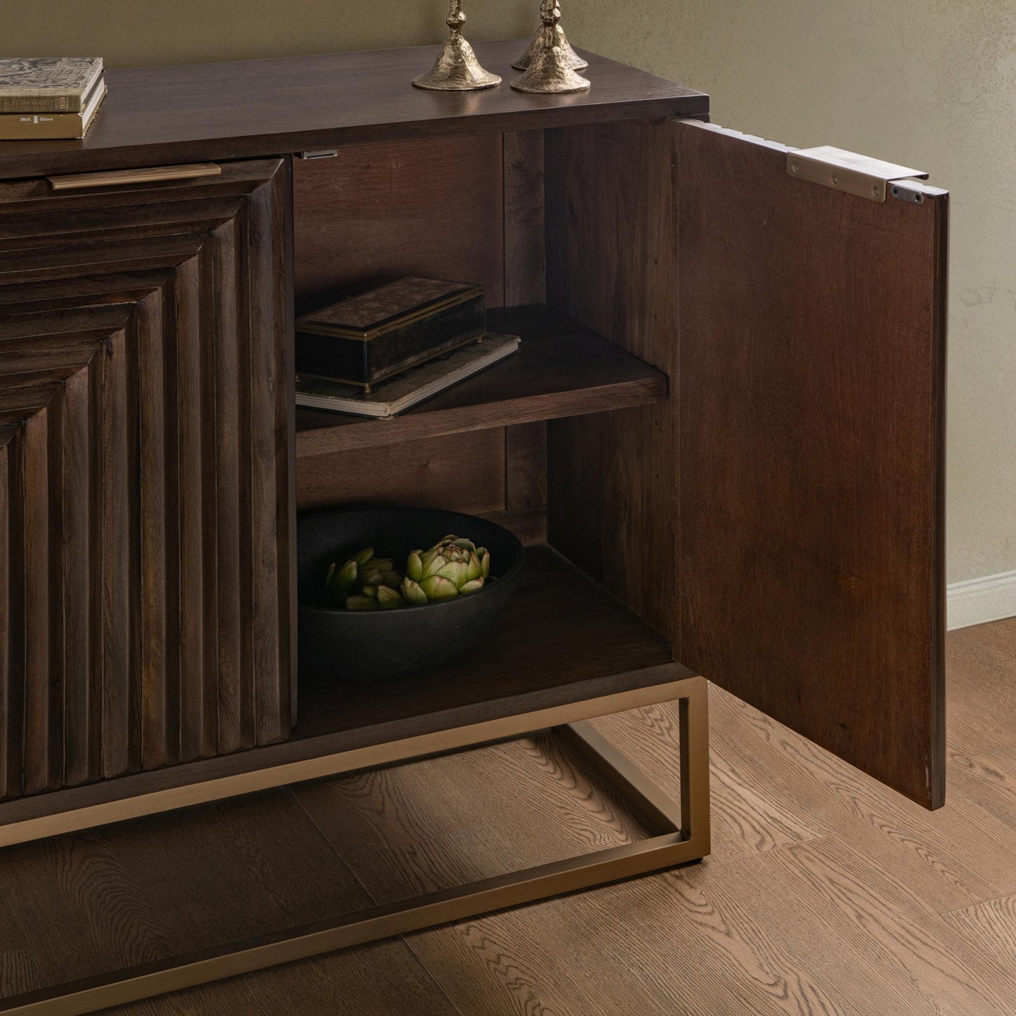Flint - Sideboard