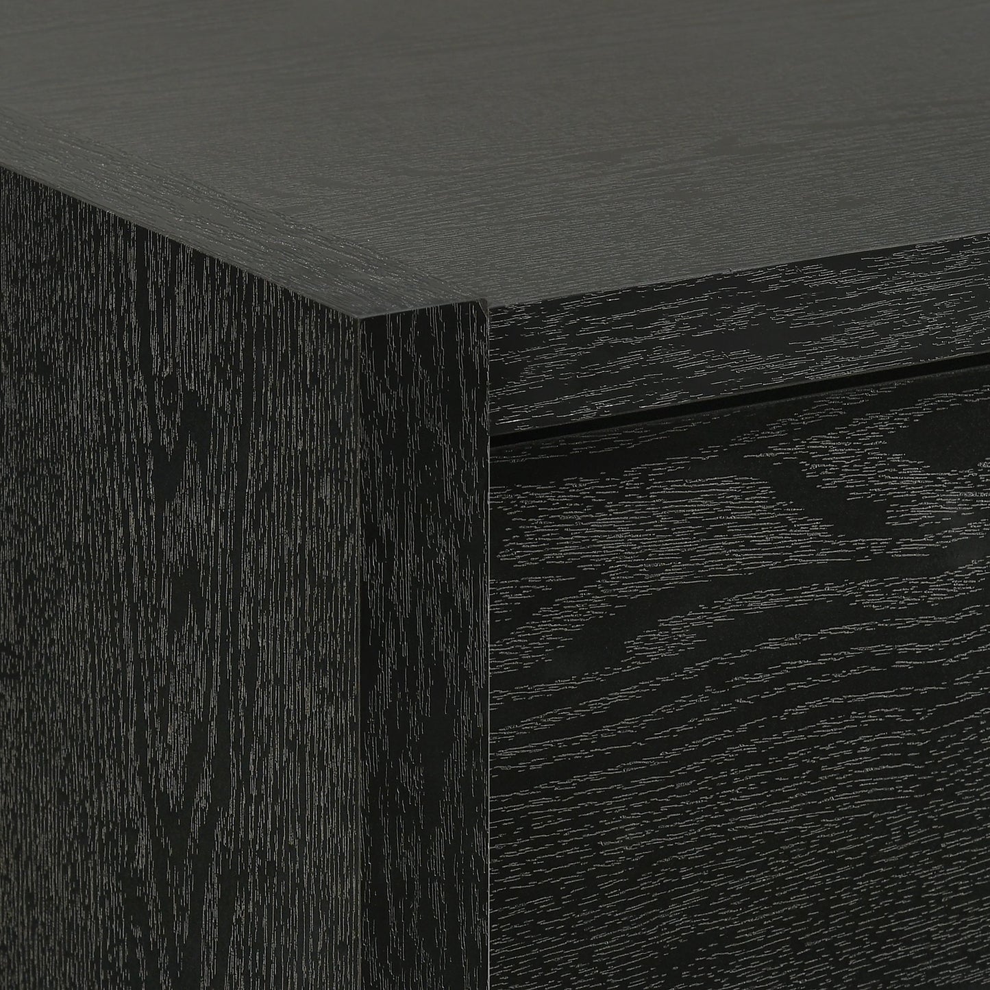 South Bend - Chest - Black