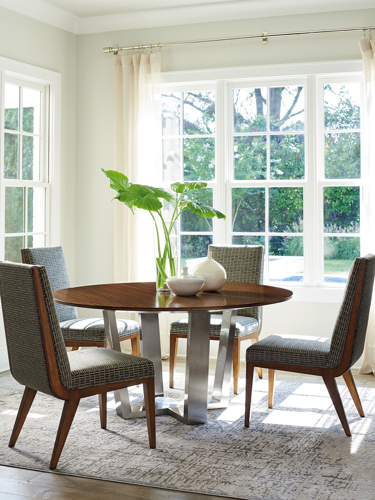 Kitano - Mandara Round Dining Table - Dark Brown