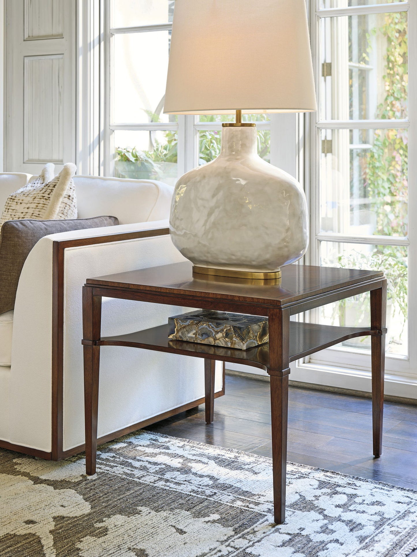 Rendezvous - Andora Table