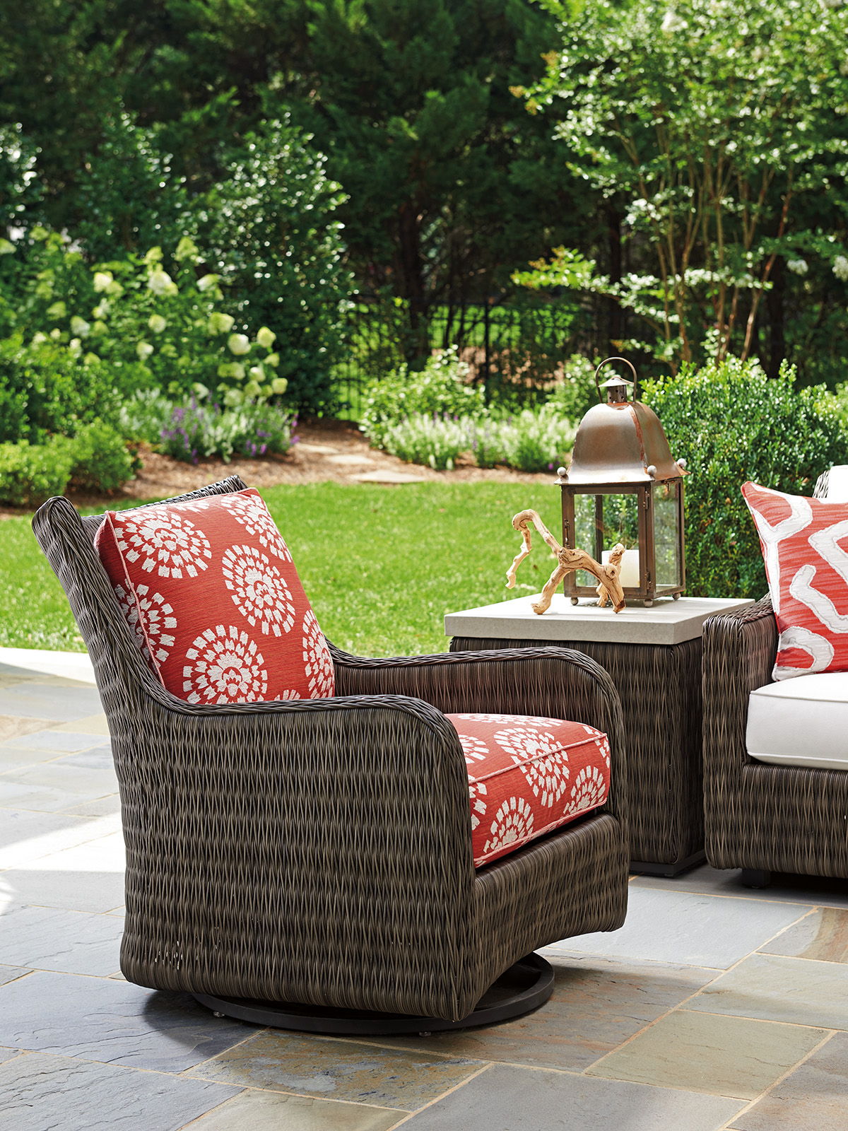 Cypress Point Ocean Terrace - Occasional Swivel Glider Chair - Dark Gray / Red