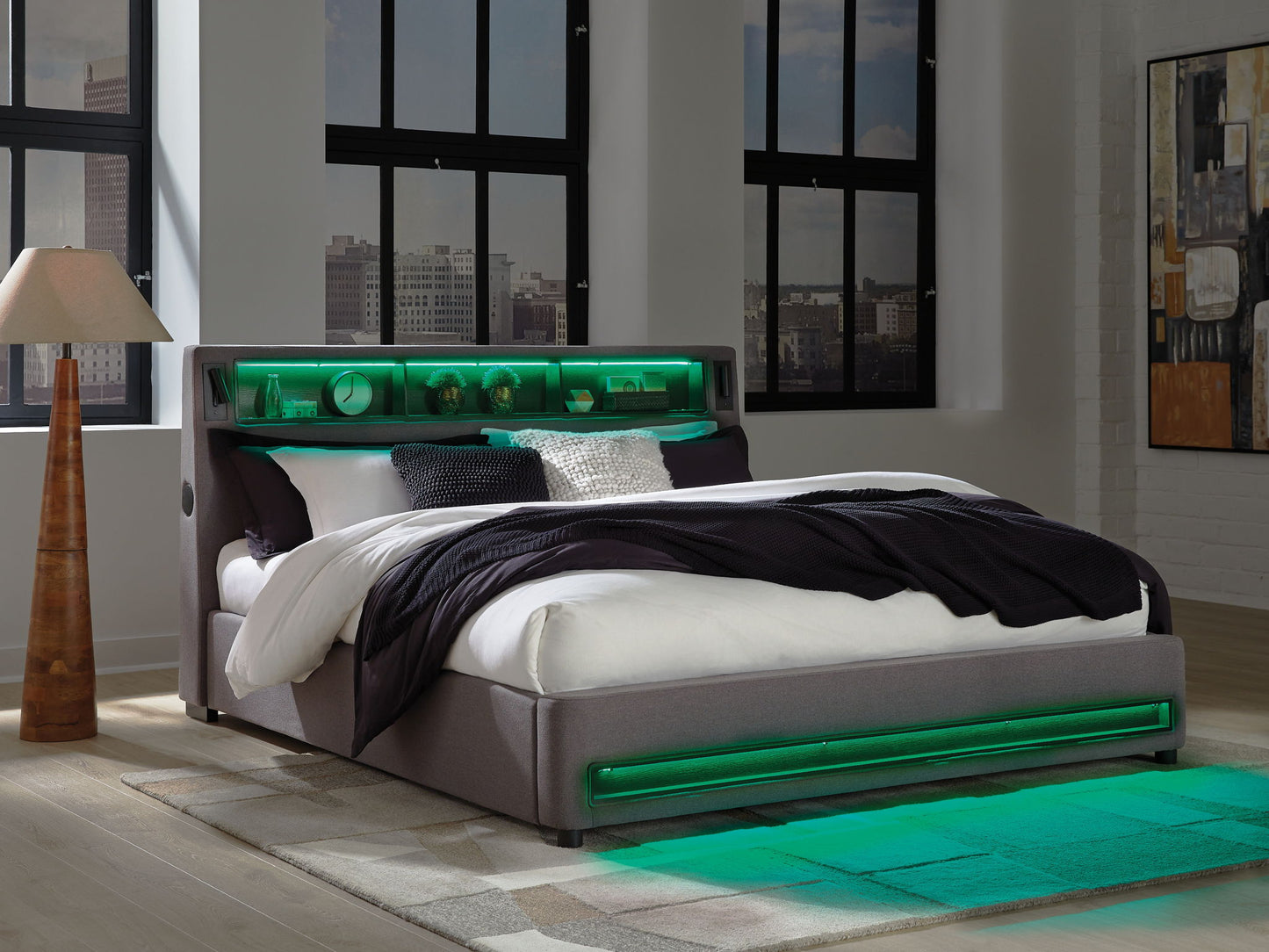 Verishaw - Upholstered Bed