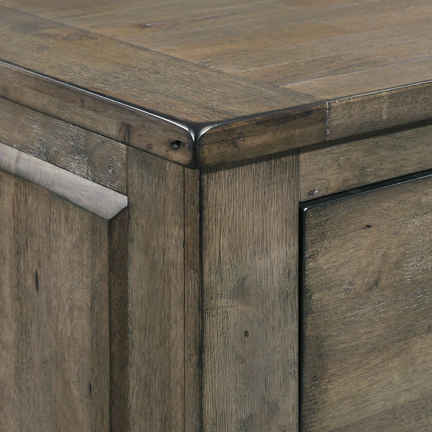 Maverick - Chest - Gray