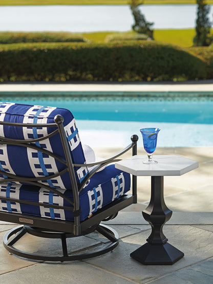 Pavlova - Swivel Lounge Chair