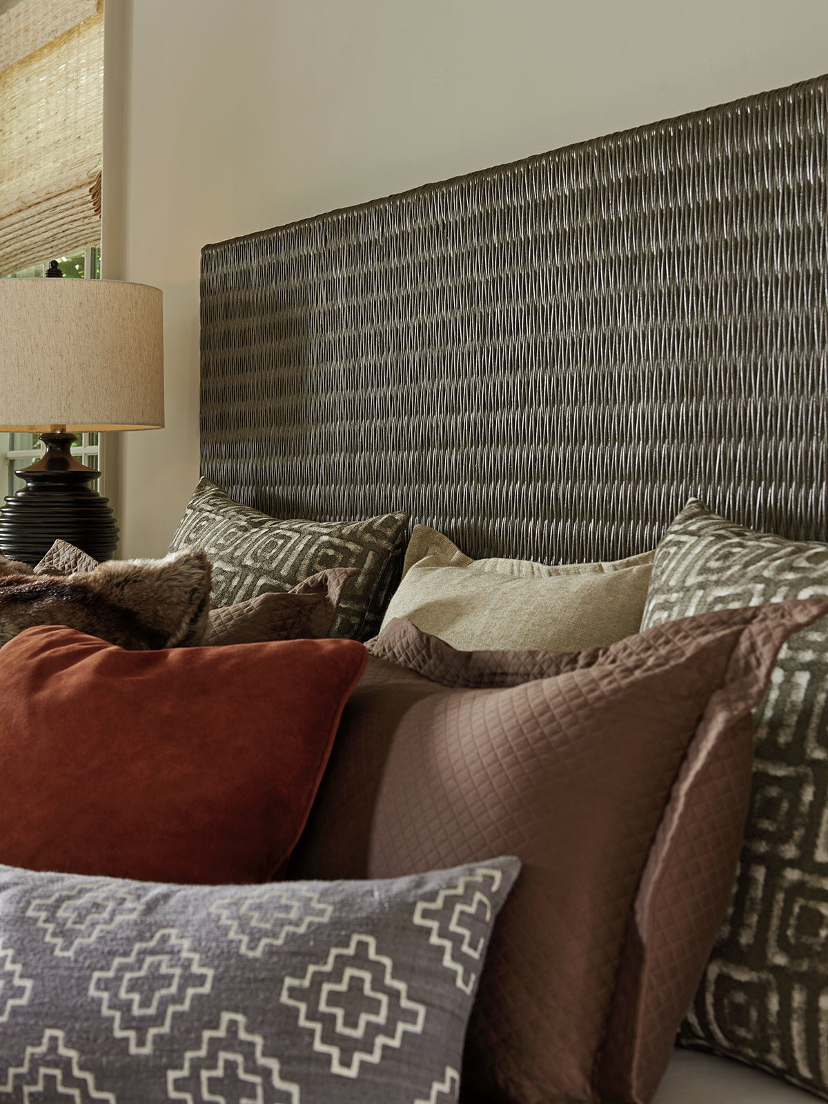 Cypress Point - Driftwood Isle Woven Platform Headboard 6/6 King - Dark Brown