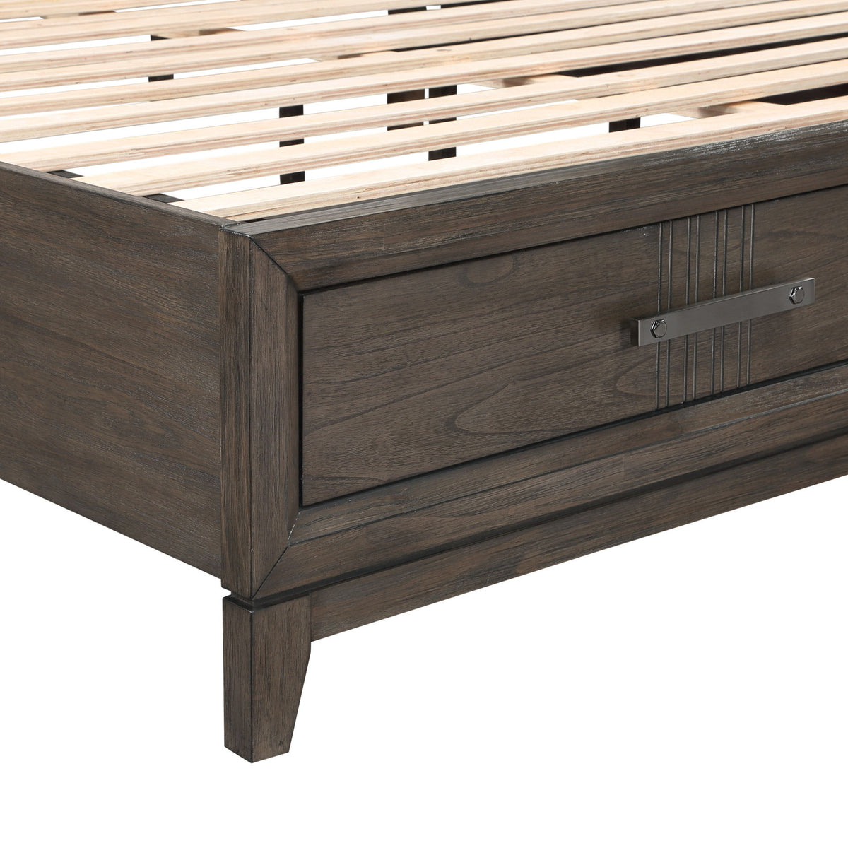 Landon - 5/0 Queen Headboard - Walnut