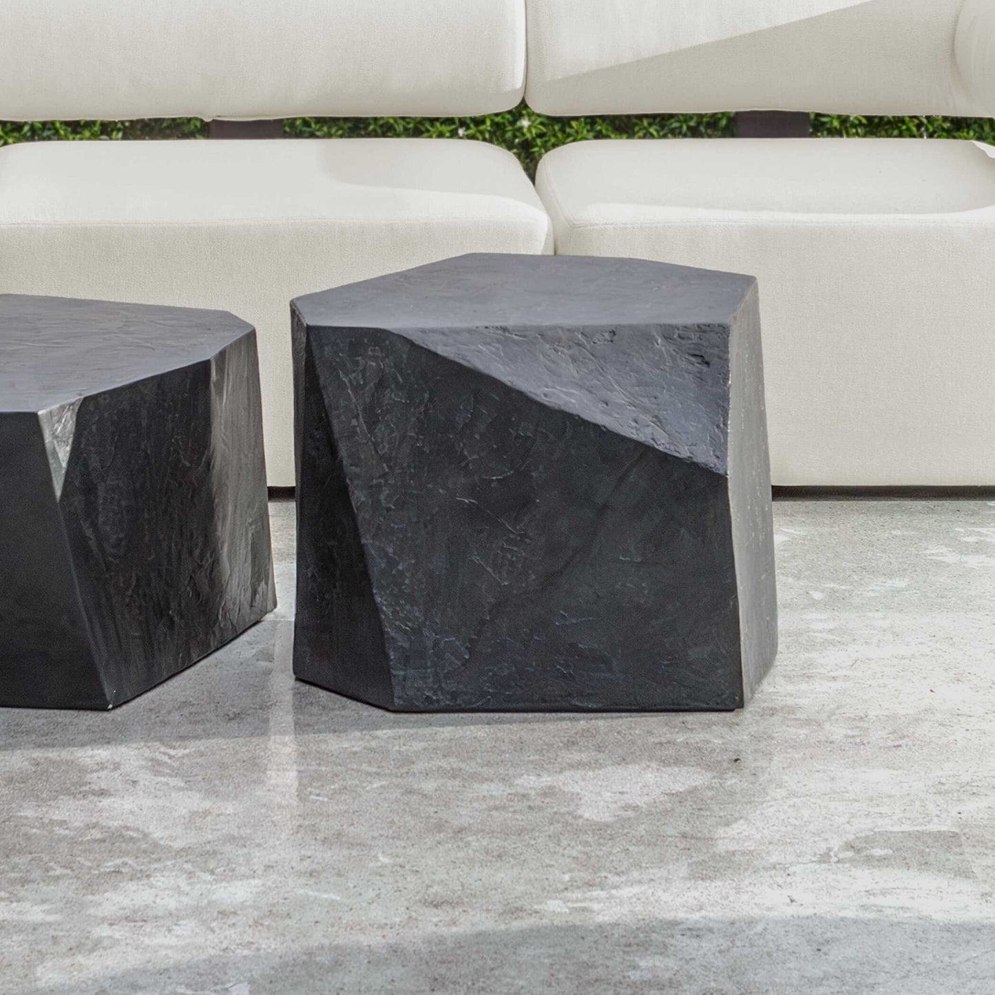 Parra - Outdoor Table