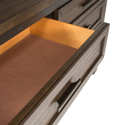 Thornwood Hills - 8 Drawer Dresser - Rock Beaten Brown