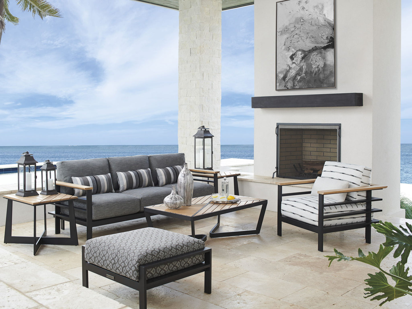 South Beach - Ottoman - Dark Gray