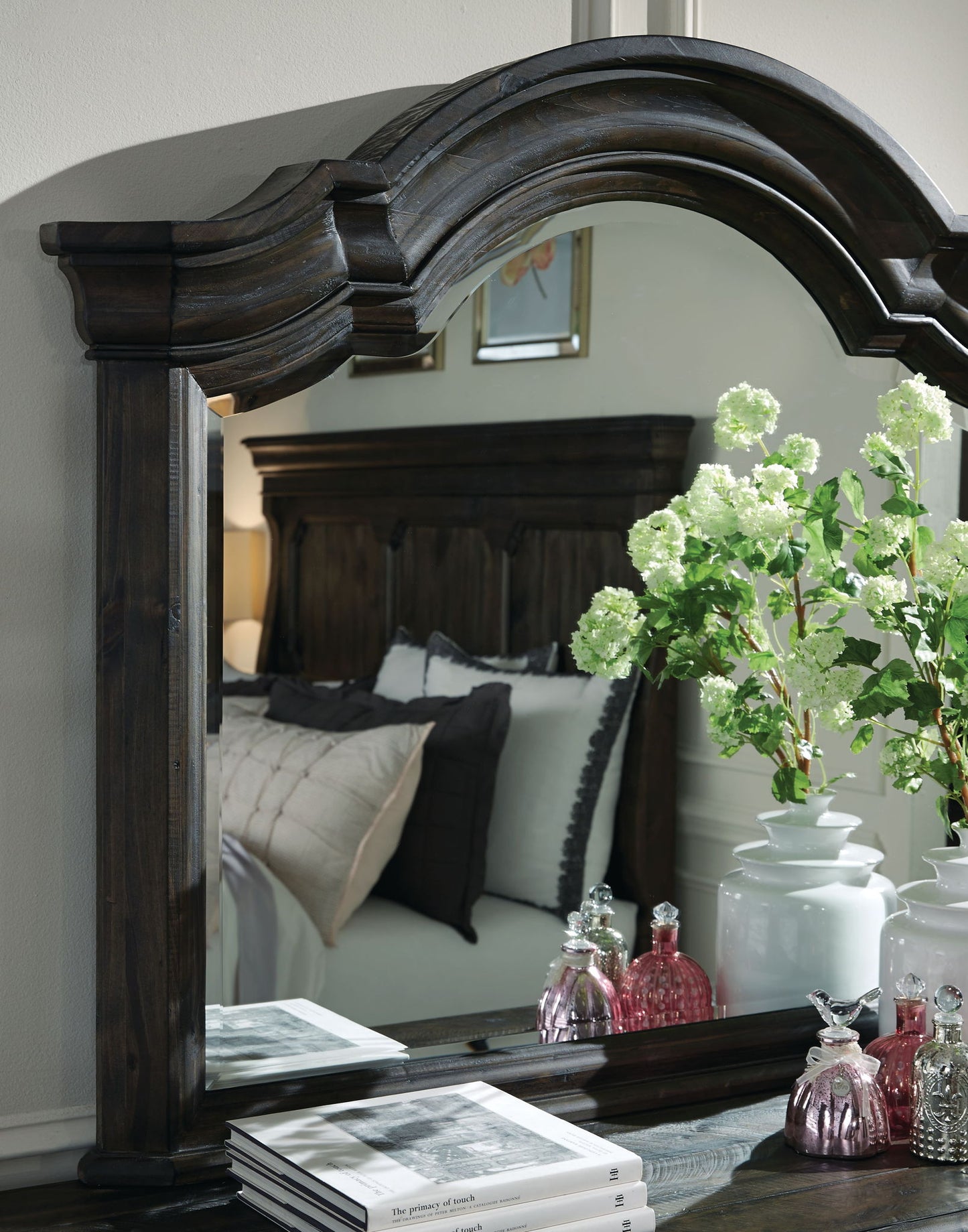 Bellamy - Drawer Dresser With Shaped Mirror - Peppercorn