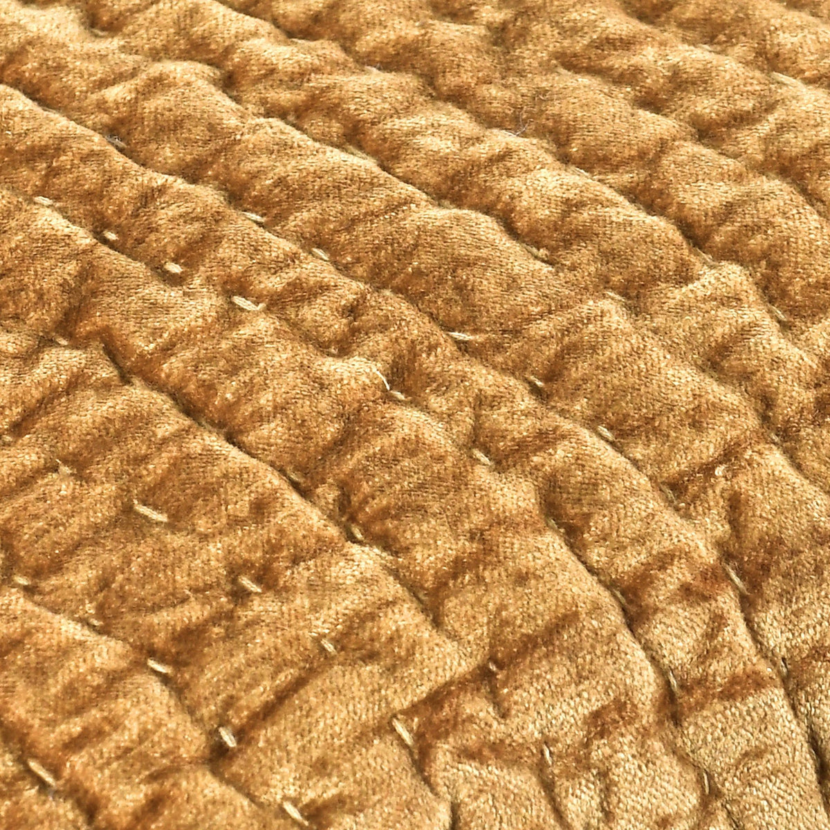 Bari - Velvet Quilt - Honey Gold
