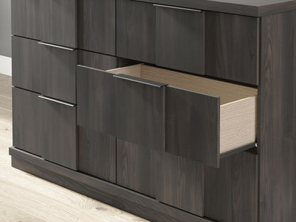 Shaehartin - Six Drawer Dresser