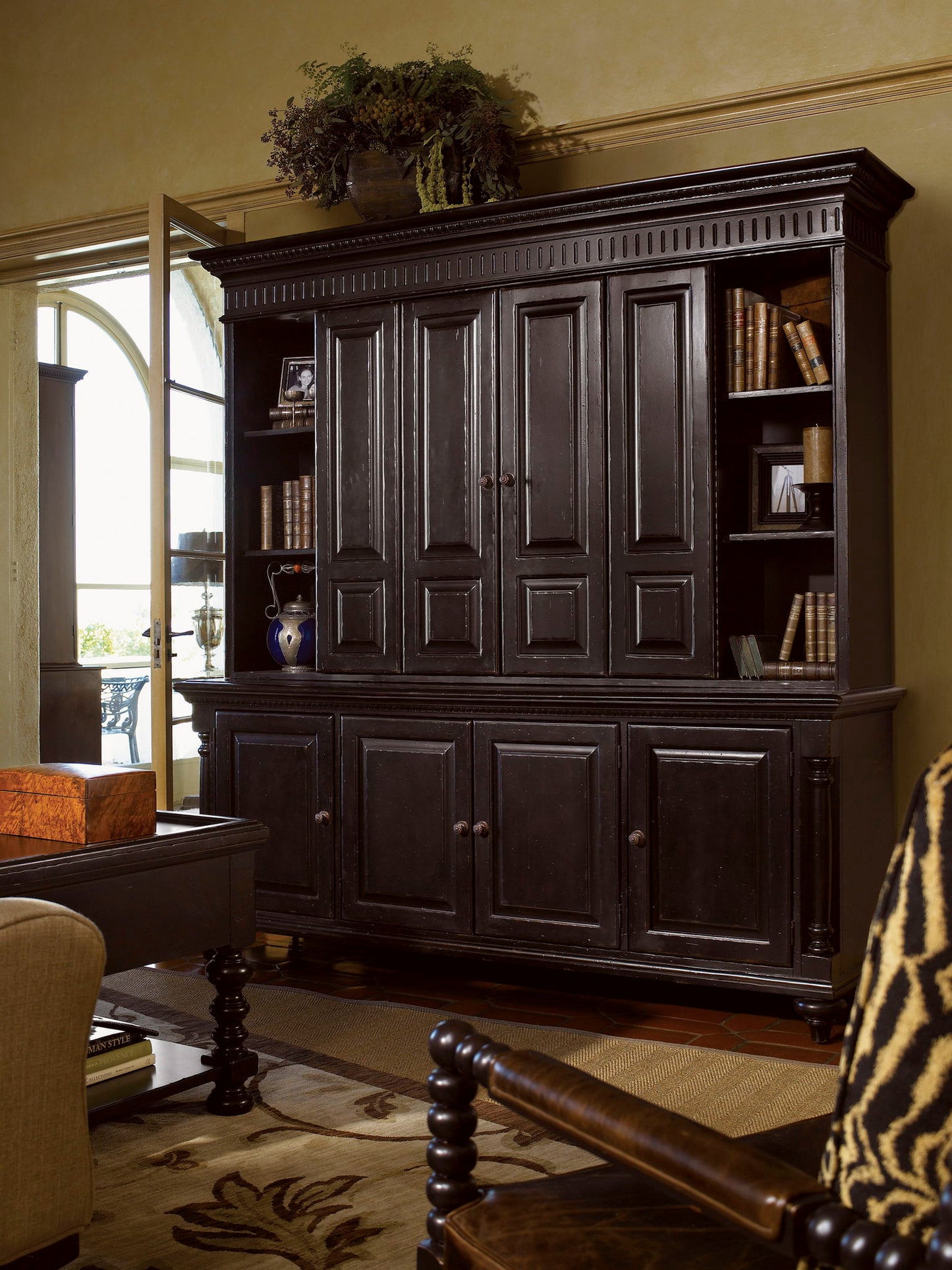 Kingstown - Wellington Media Deck - Dark Brown