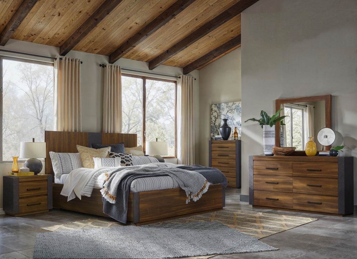 Jensen - Panel Bed