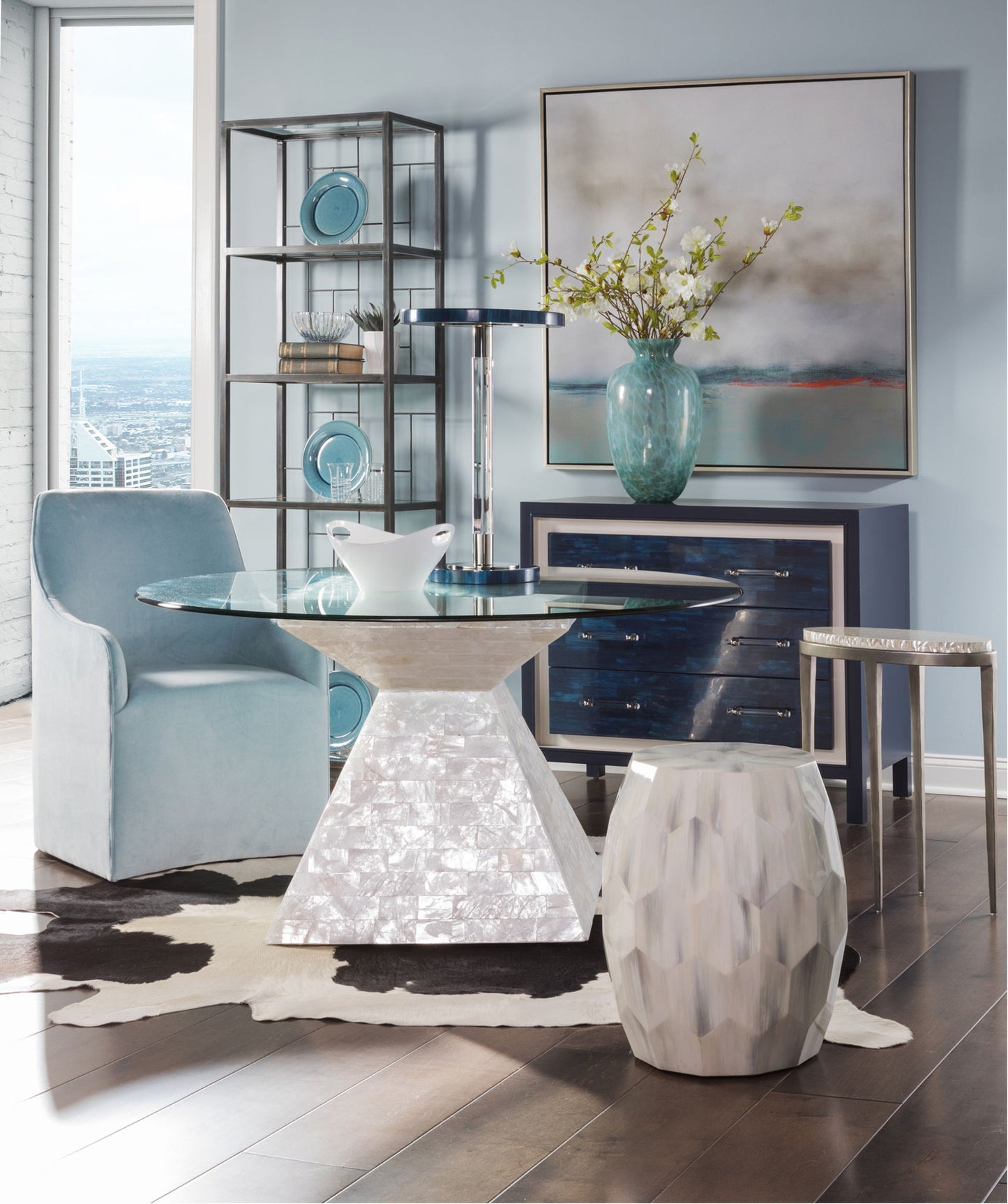 Signature Designs - Bello Faceted Drum Table - Pearl Silver