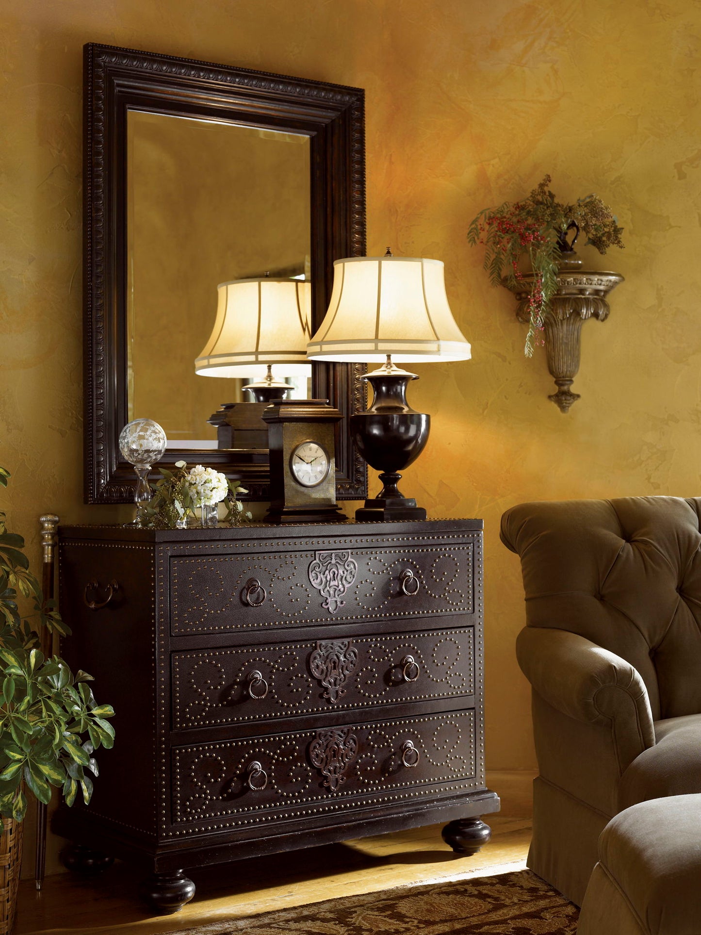 Kingstown - Tortola Chest - Dark Brown