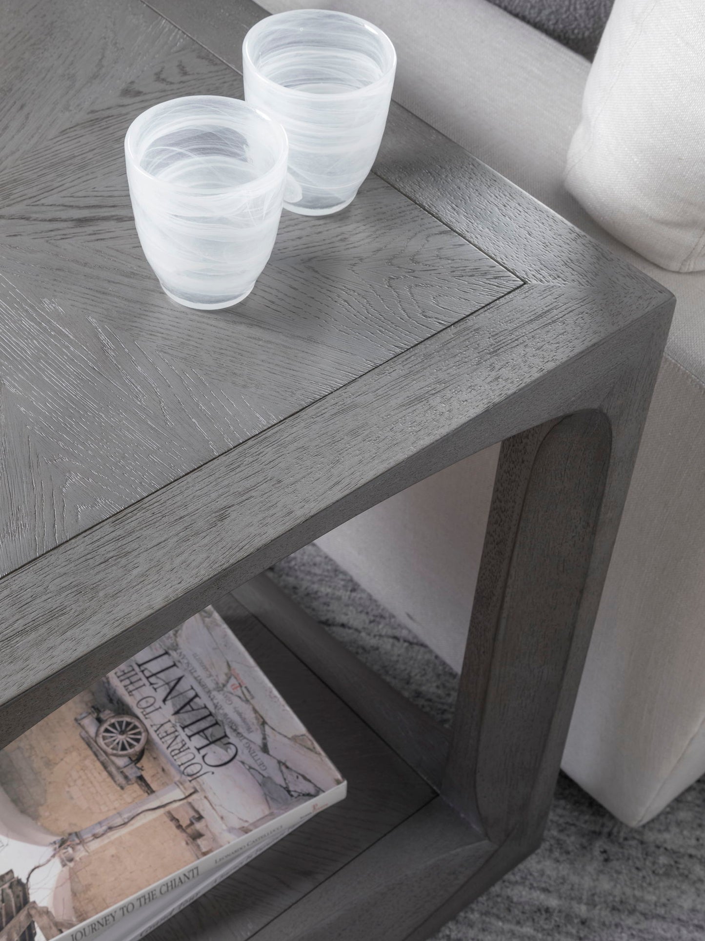 Appellation - Square Table