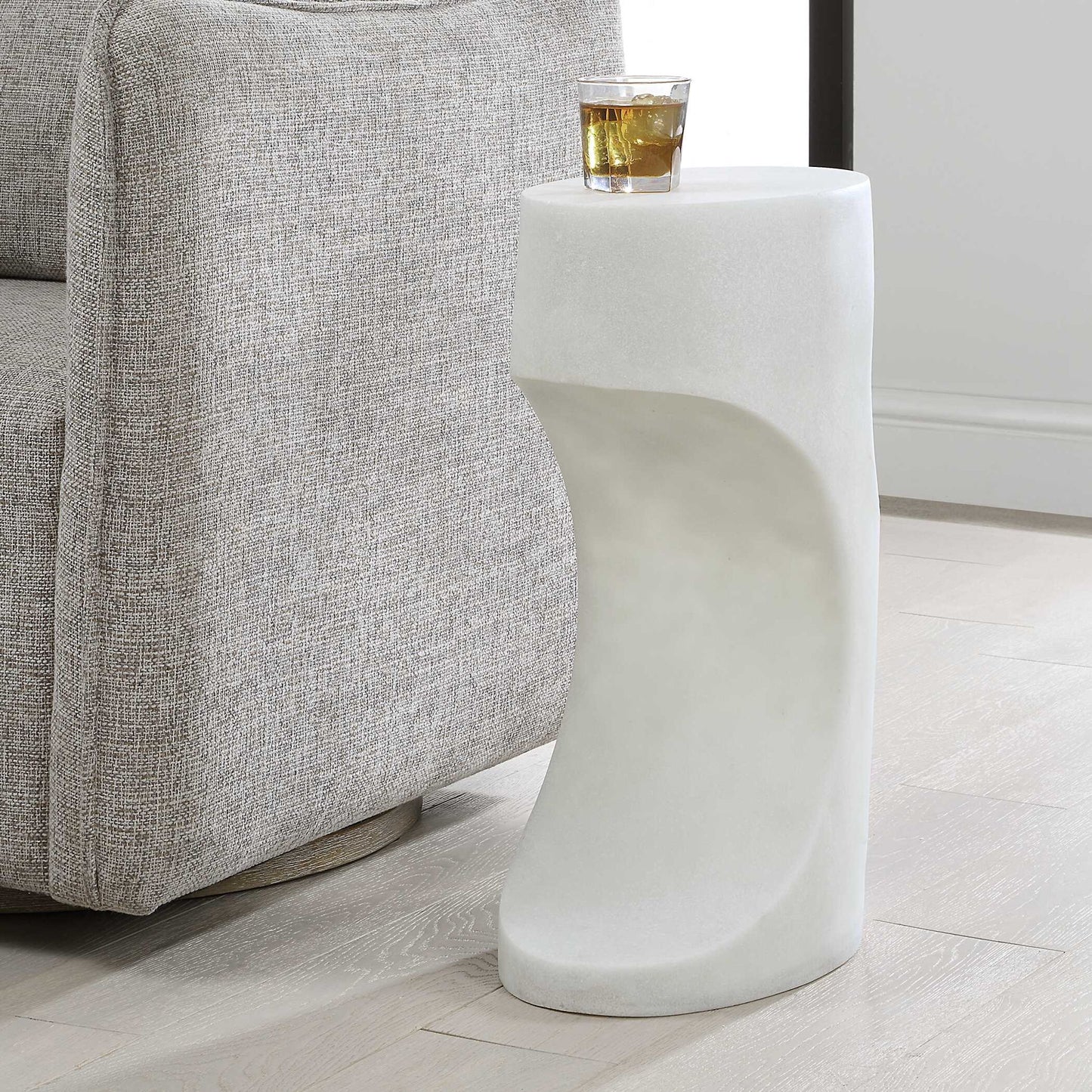 Stevie - Indoor-Outdoor Accent Table - White