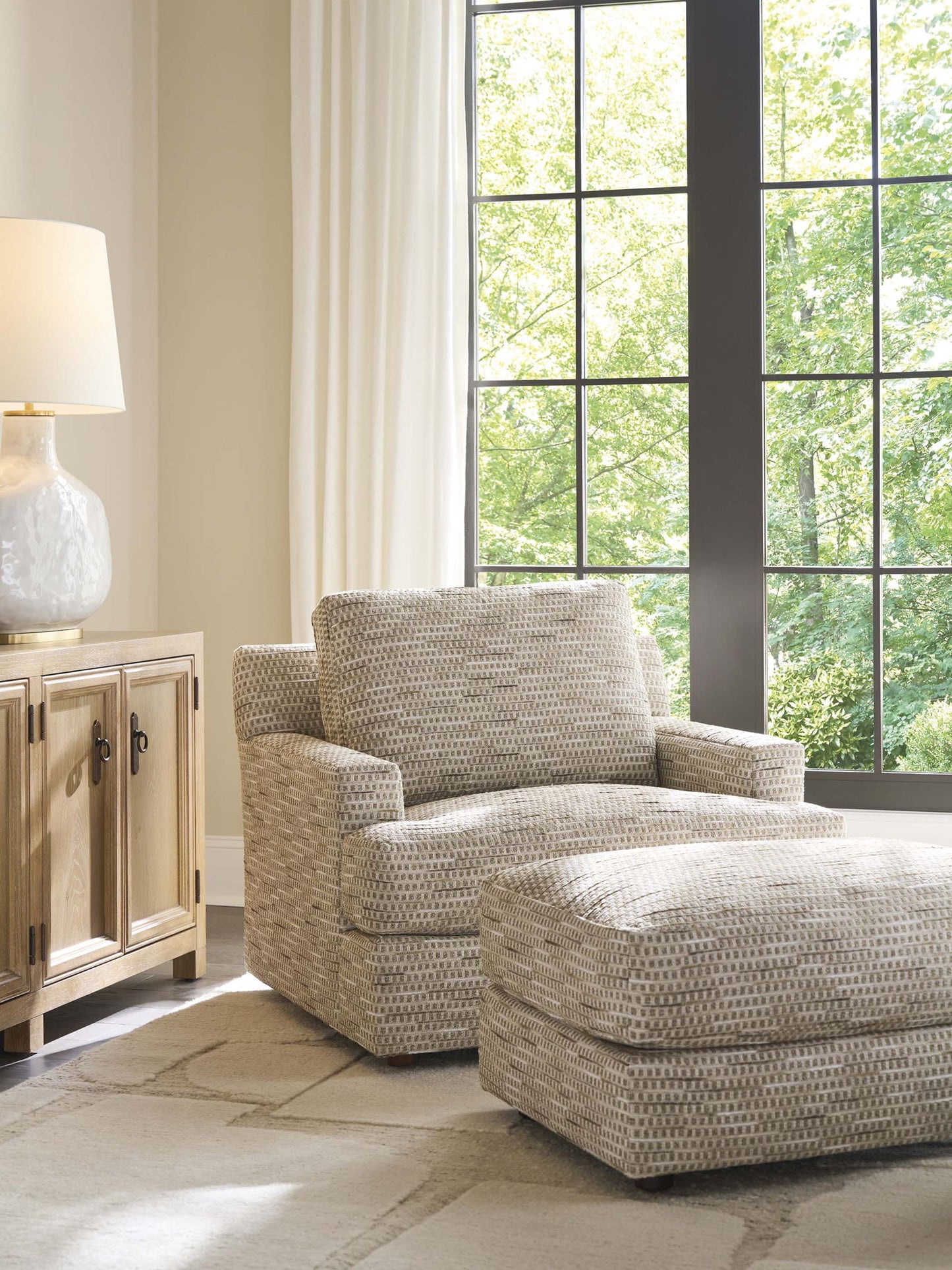 Signature Designs - Aurora Media Console - Beige / Multicolor