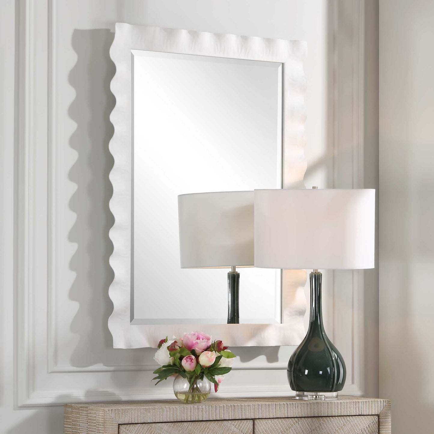 Haya - Scalloped Mirror
