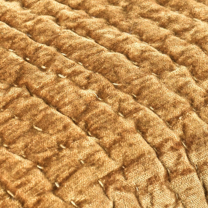 Bari - Velvet Quilt Set