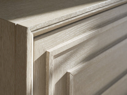 Copacabana - Mariano Hall Chest - White